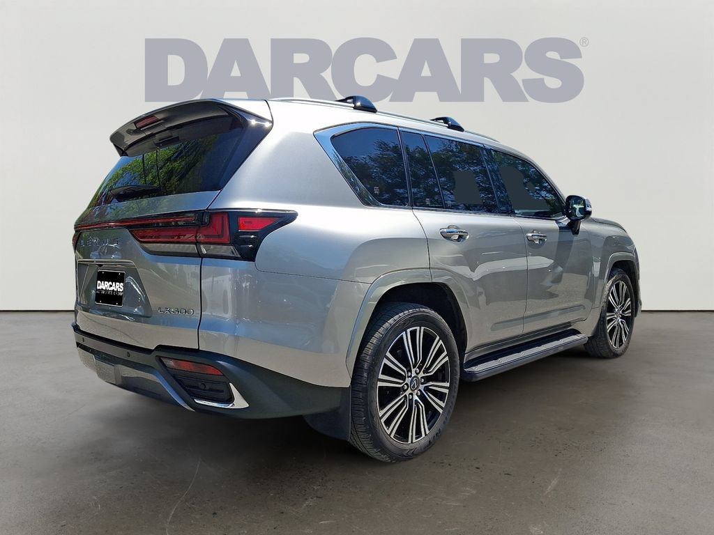 Used 2026 Lexus LX 600 4WD w/ Luxury Package image 6