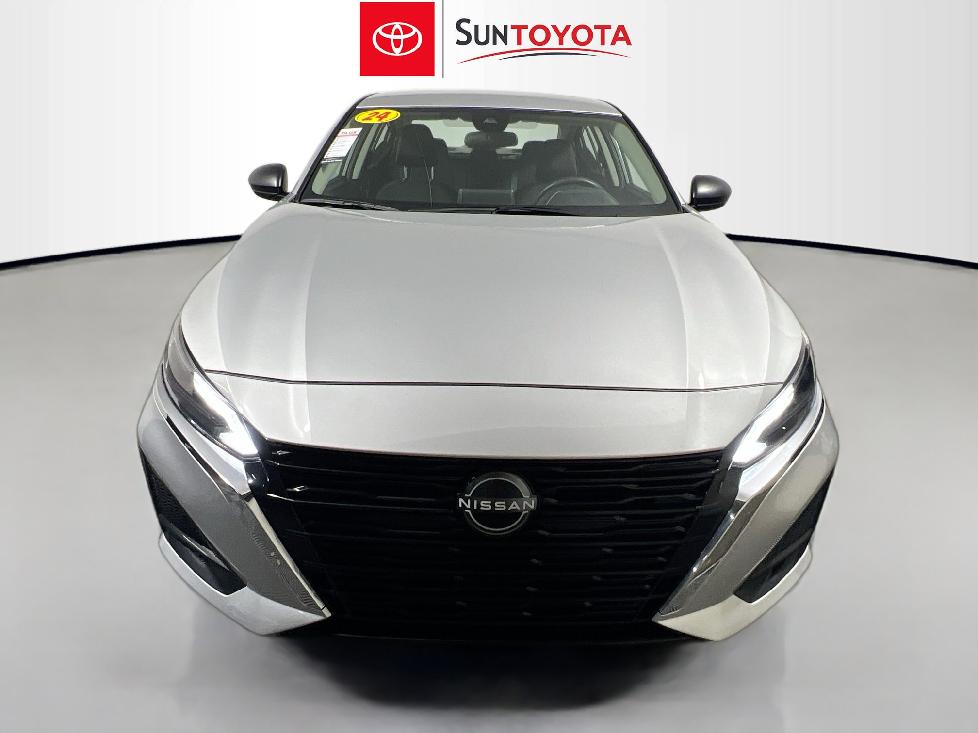 Used 2024 Nissan Altima 2.5 SV image 10