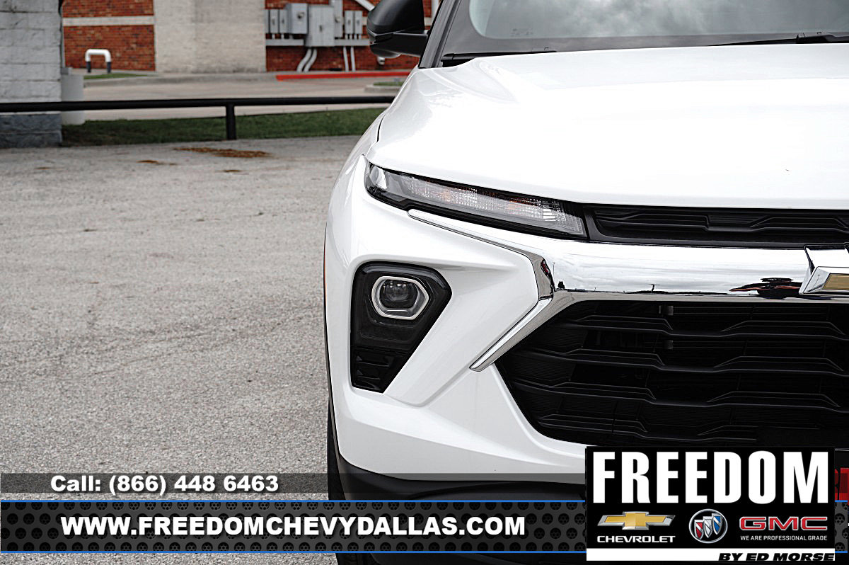 New 2026 Chevrolet TrailBlazer LS w/ LS Convenience Package FWD image 39