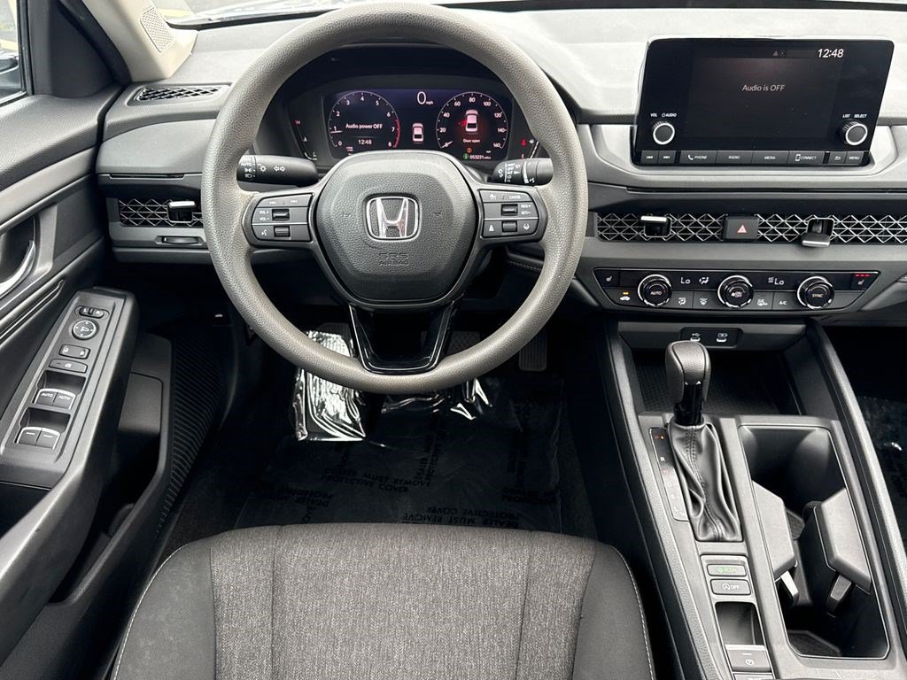 Certified 2023 Honda Accord EX image 17