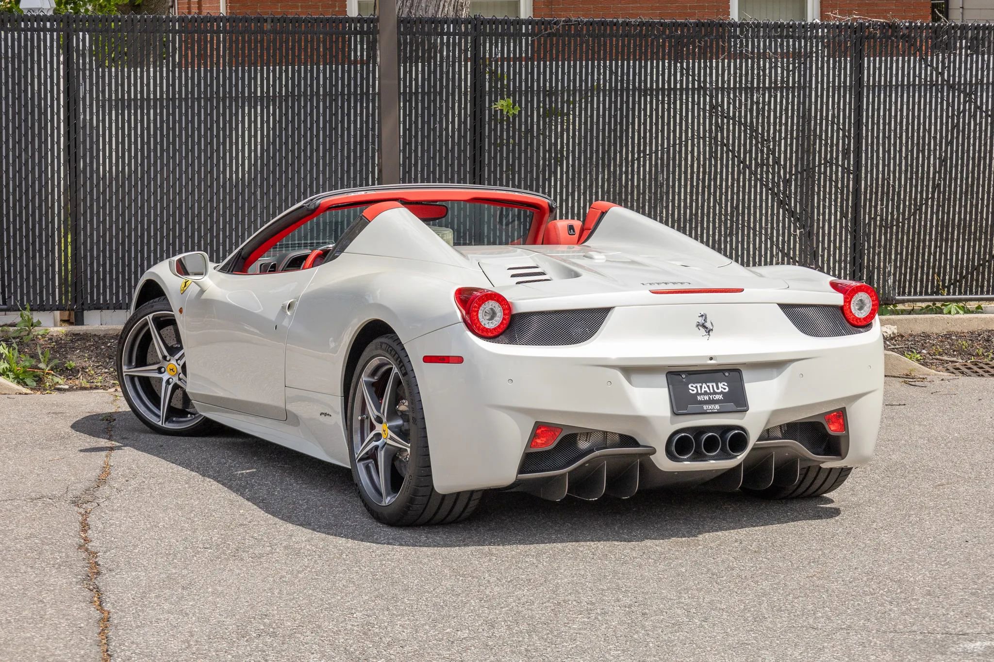 Used 2012 Ferrari 458 Spider RWD image 46