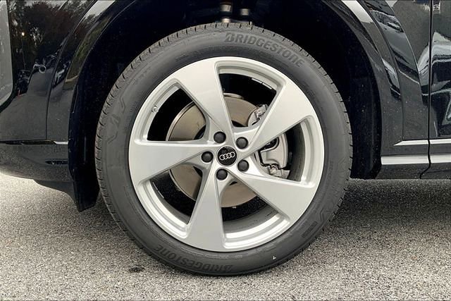 New 2025 Audi Q5 Premium Plus image 11