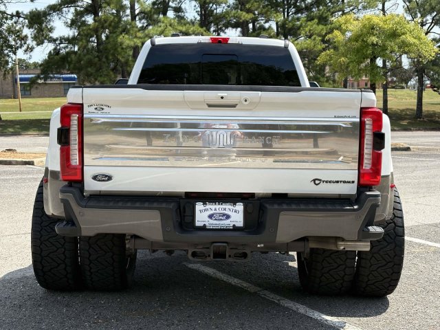 Used 2026 Ford F450 King Ranch w/ FX4 Off-Road Package AWD/4WD image 12