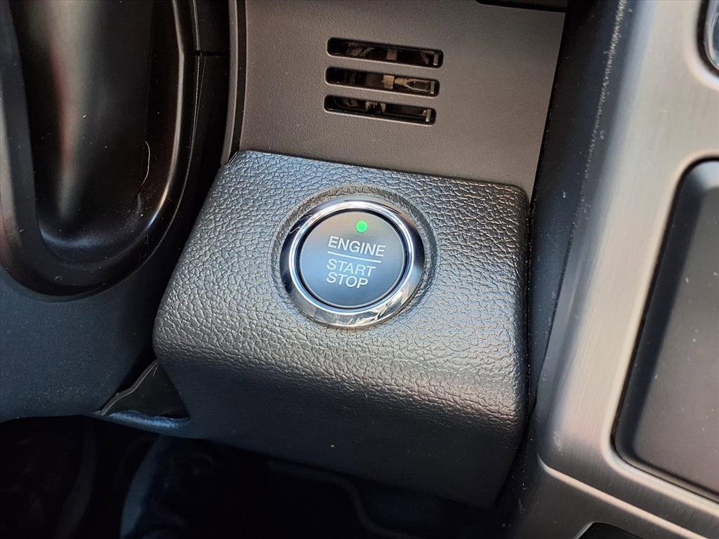 Used 2022 Ford F250 Platinum image 12