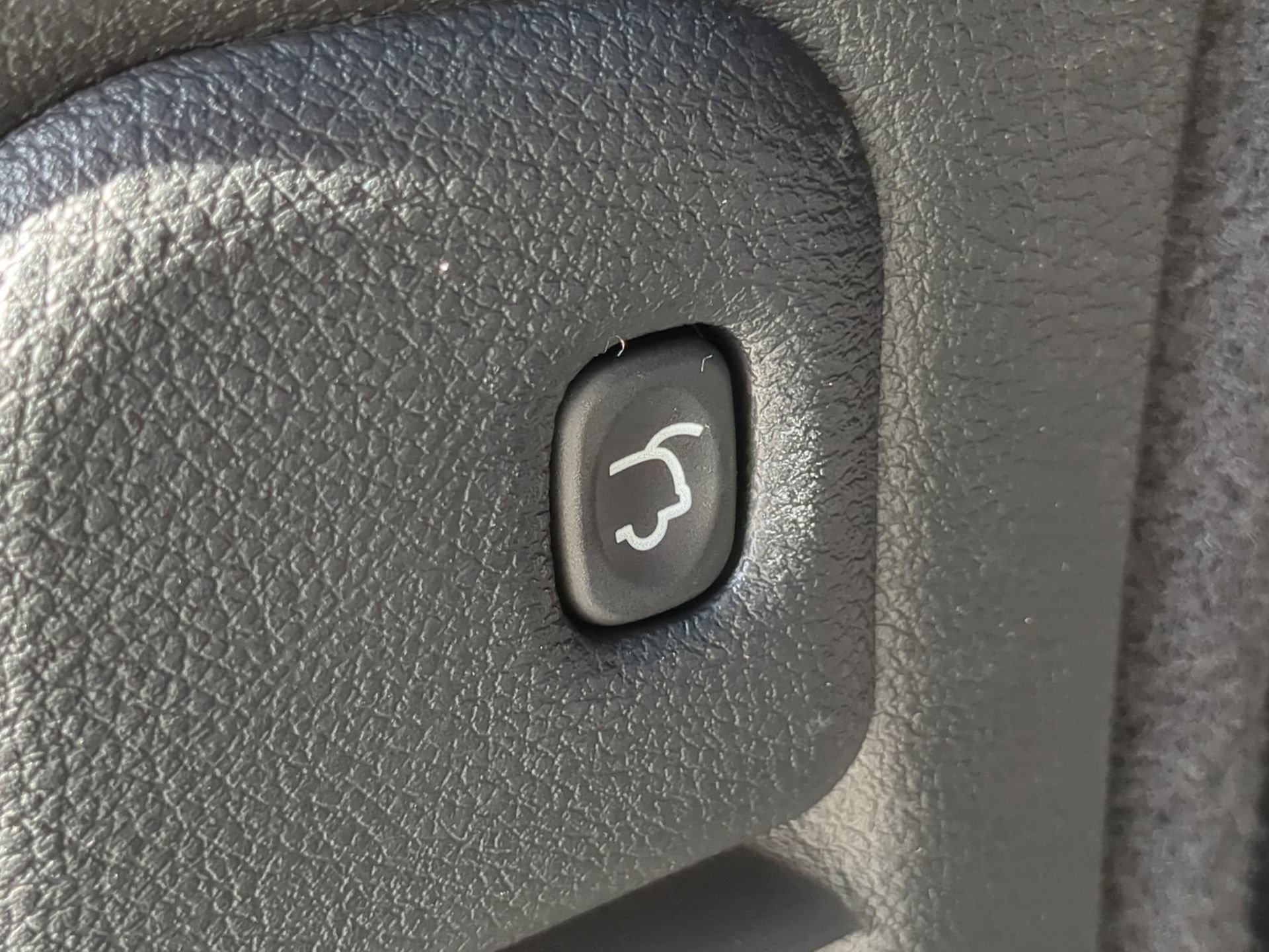 Used 2022 Dodge Durango R/T RWD image 47