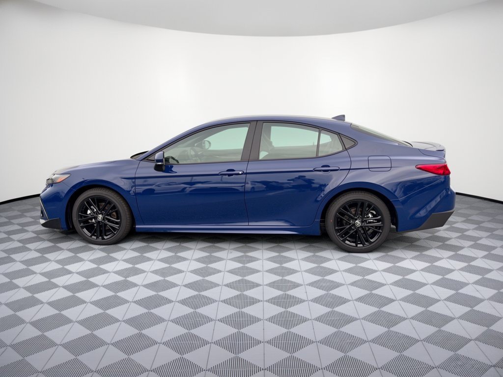Used 2026 Toyota Camry SE FWD image 2