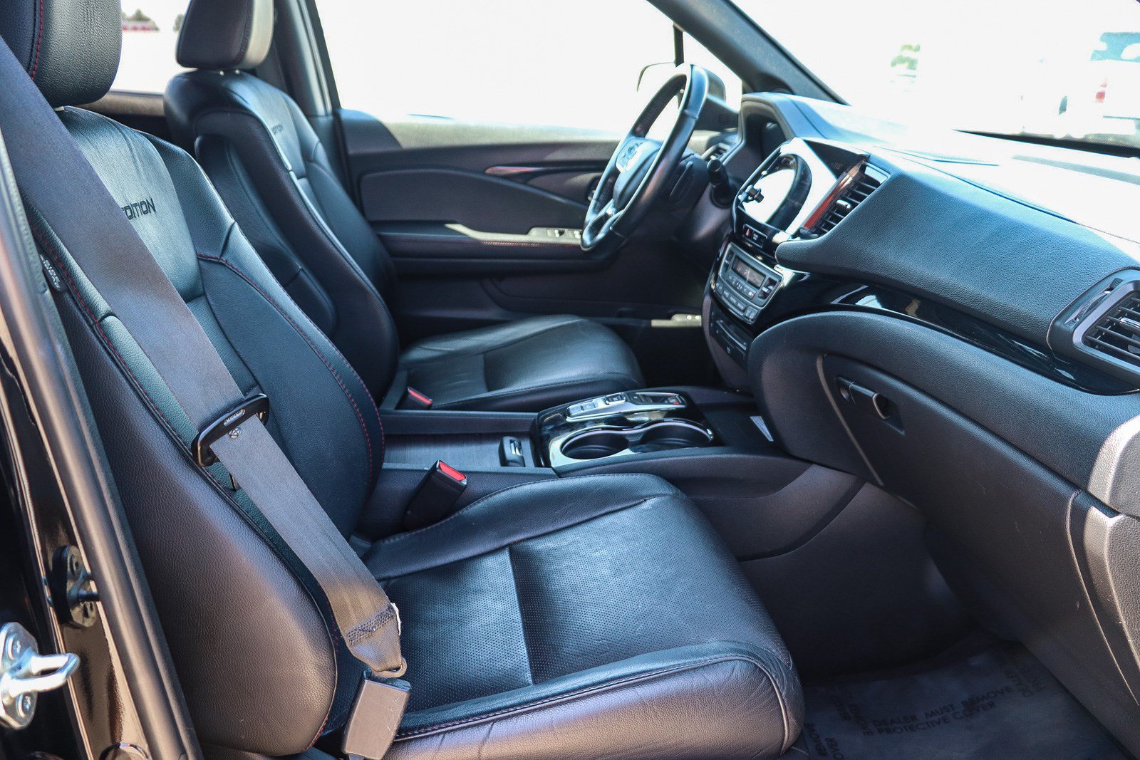 Used 2022 Honda Pilot Black Edition image 17