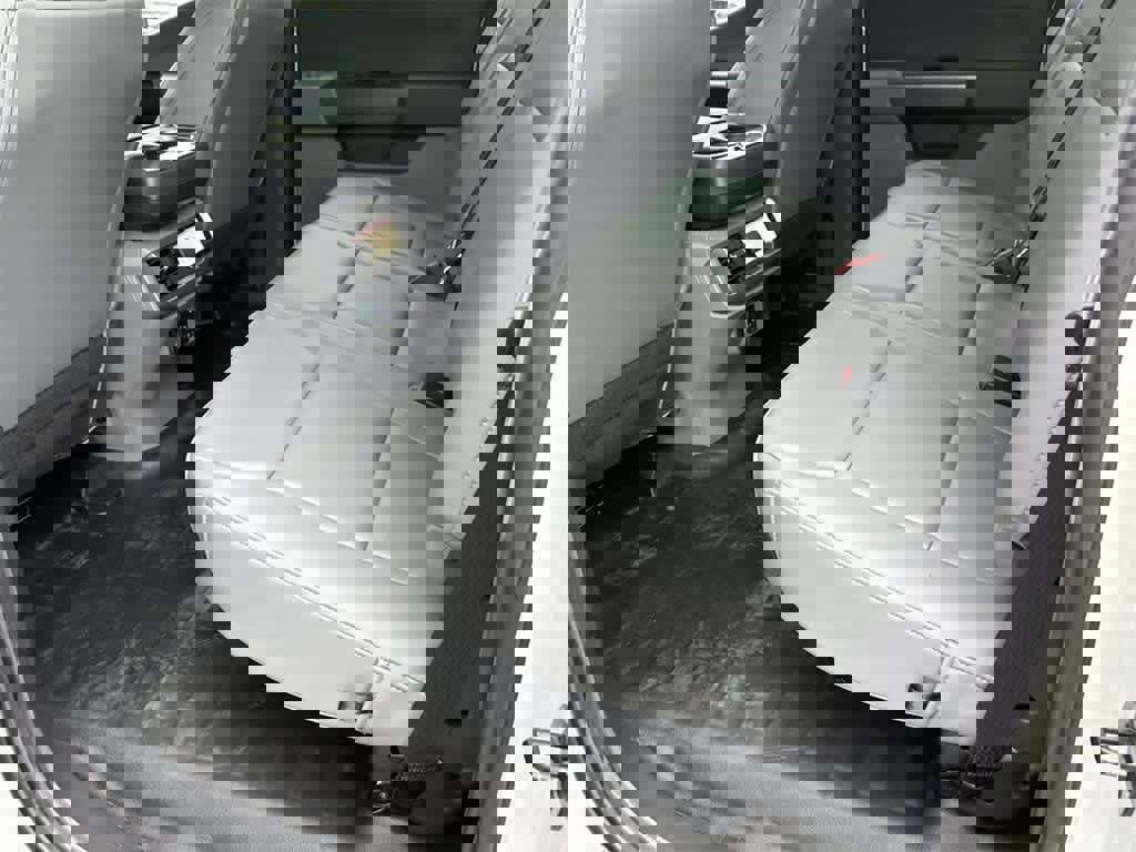 New 2023 Ford F150 Lightning Pro w/ Tow Technology Package image 16