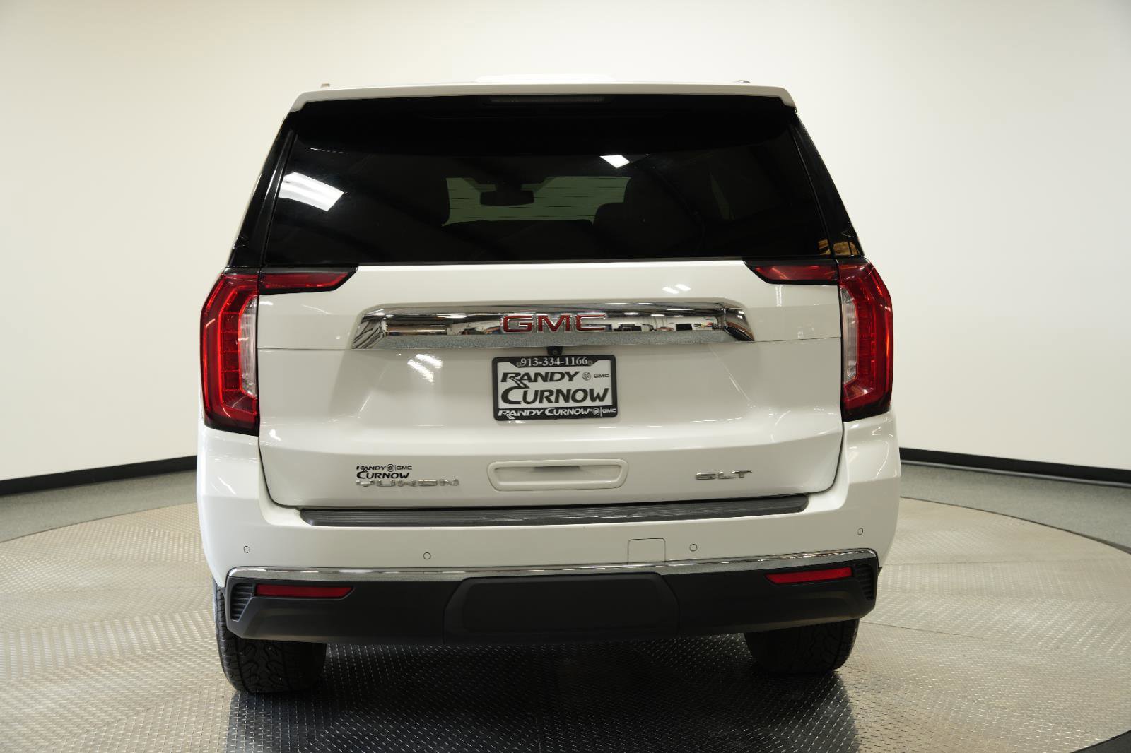 Used 2021 GMC Yukon SLT image 7