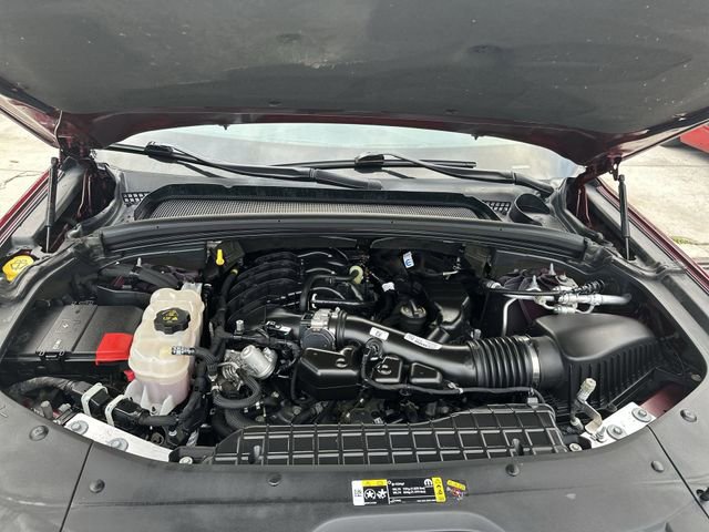 Used 2024 Jeep Grand Cherokee Limited image 18