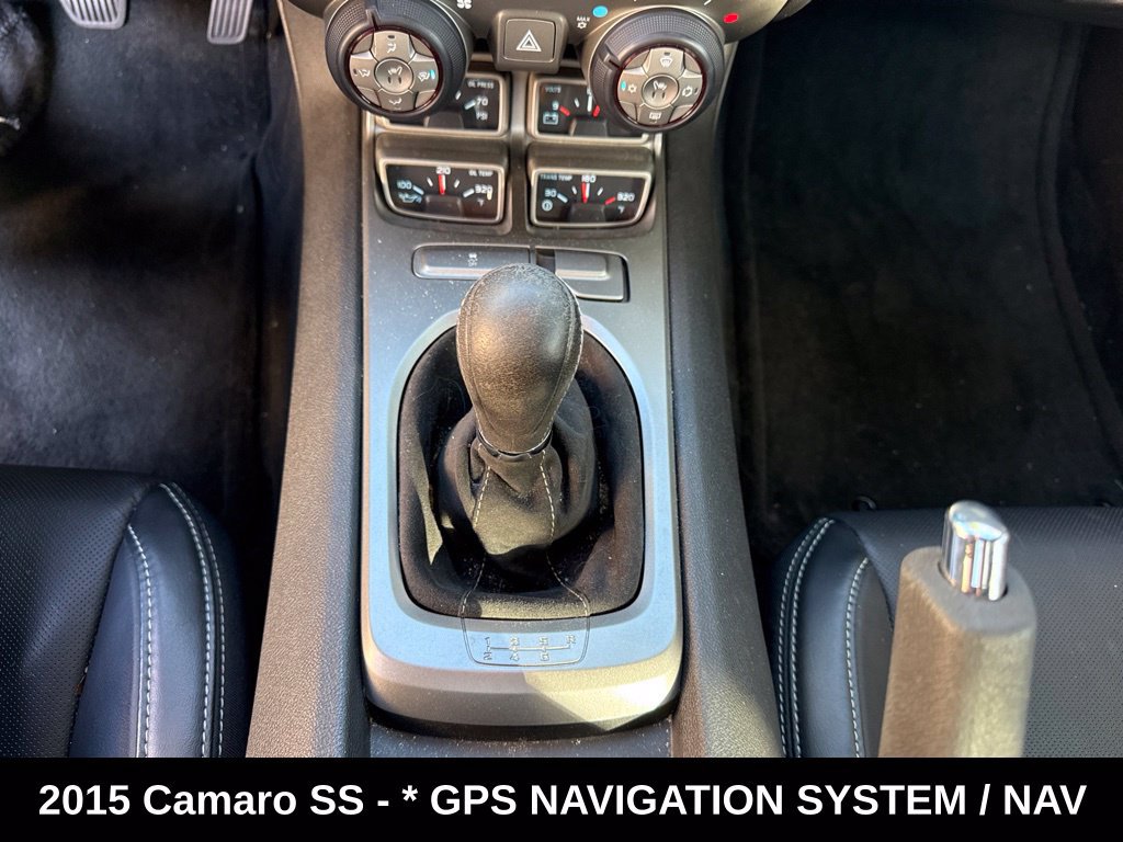 Used 2015 Chevrolet Camaro SS w/ SS Performance Package RWD image 9