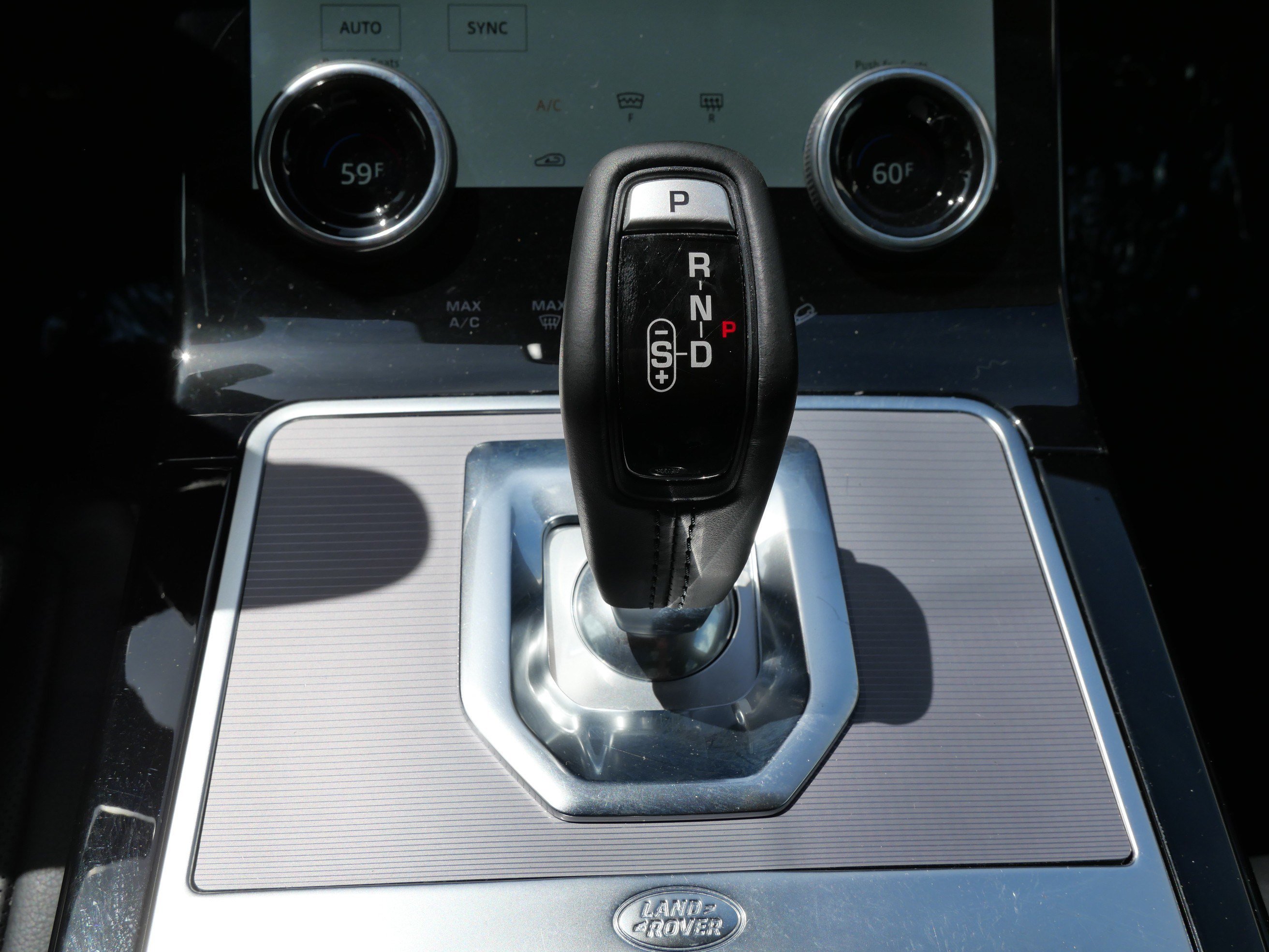 Used 2021 Land Rover Range Rover Evoque S AWD/4WD image 19