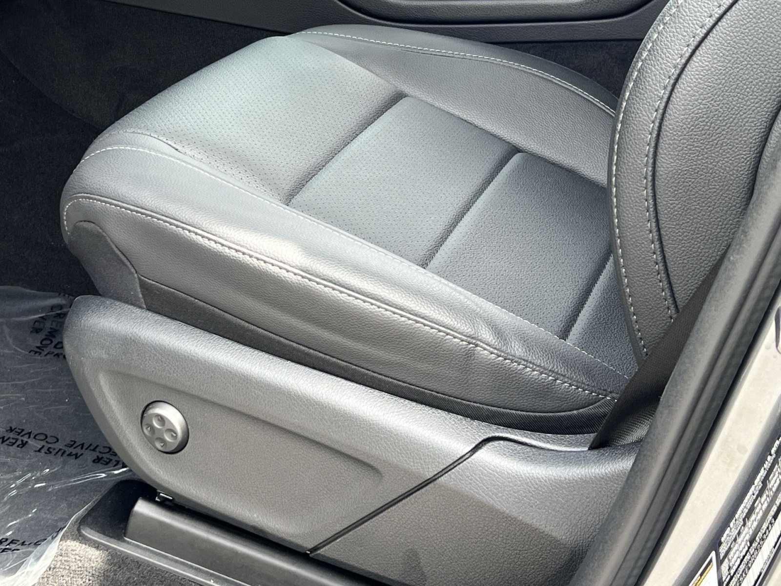 Used 2024 Mercedes-Benz GLS 450 4MATIC image 20