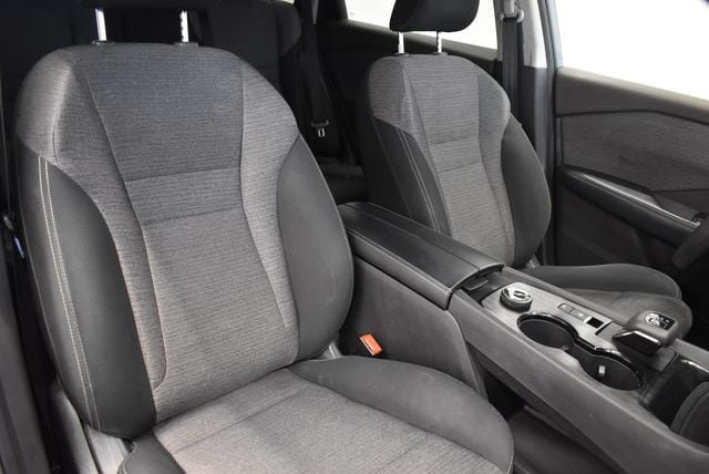 Used 2023 Nissan Rogue SV AWD/4WD image 6