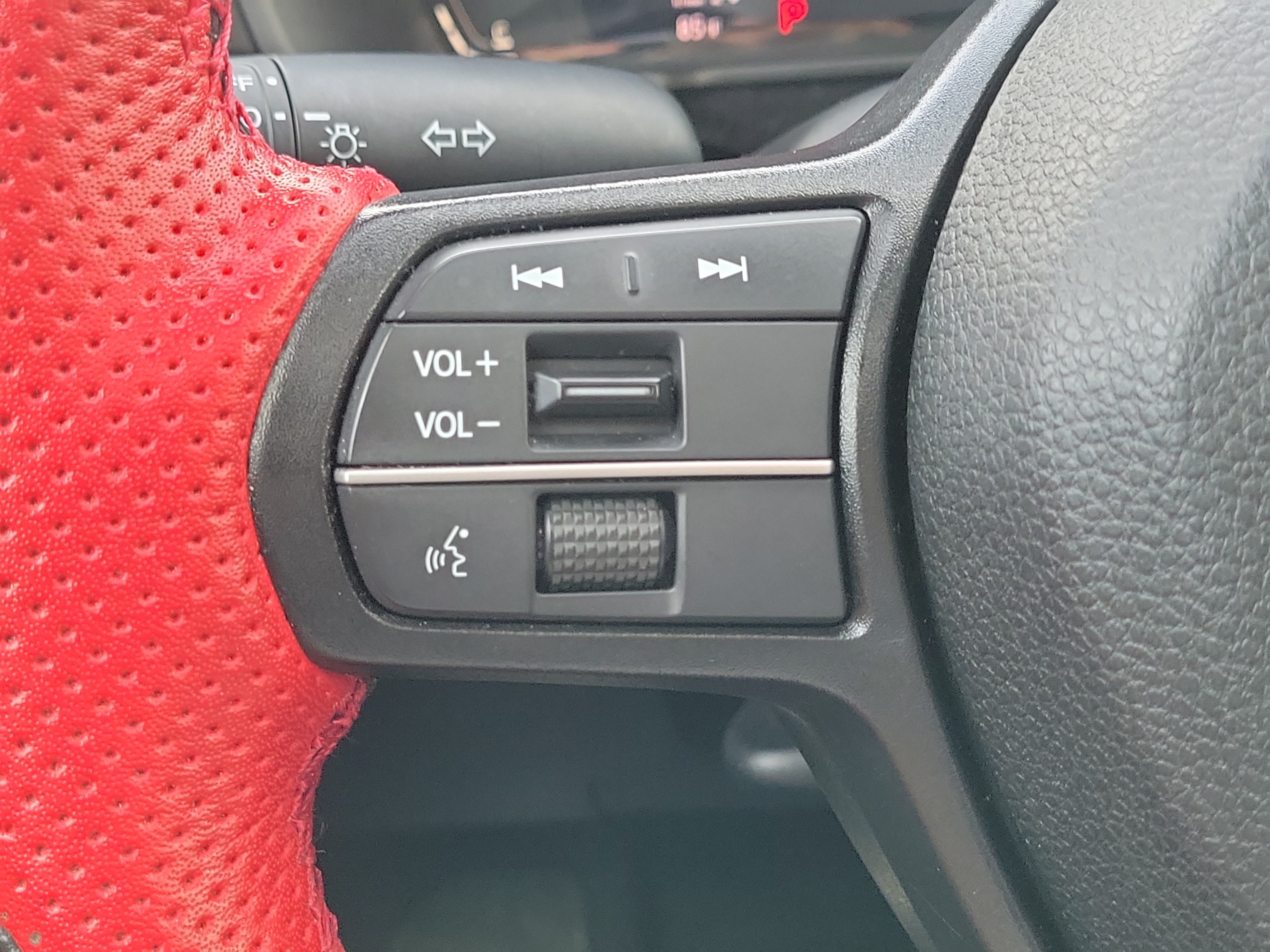 Used 2023 Honda Accord EX image 21