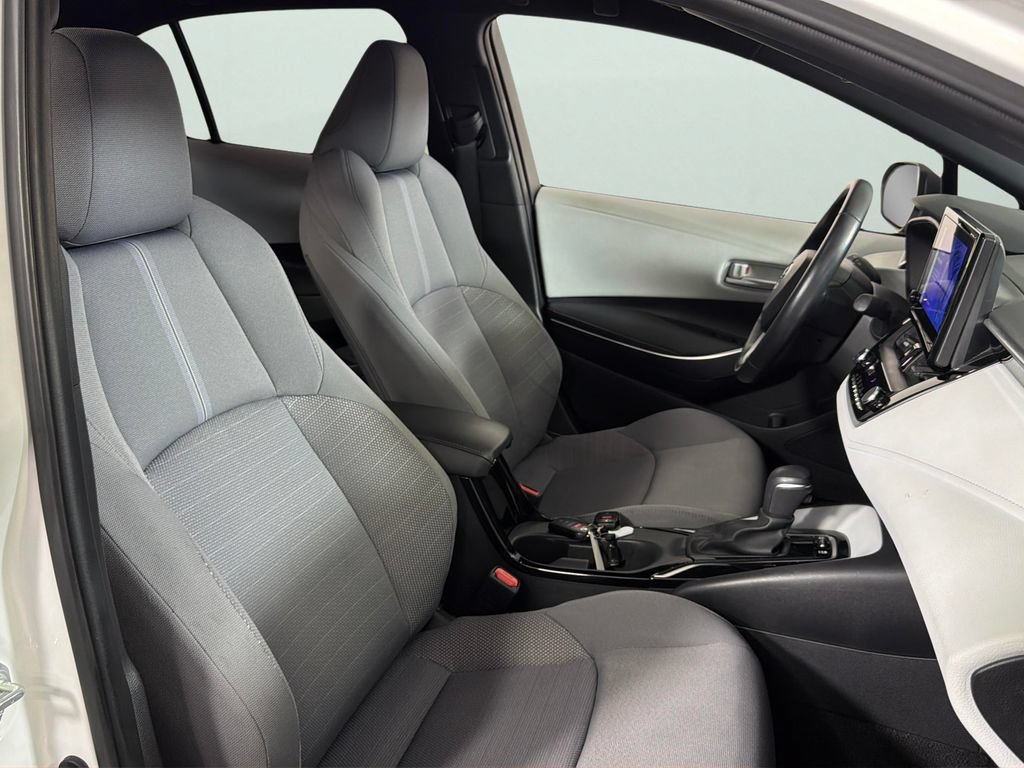 Used 2023 Toyota Corolla SE FWD image 34
