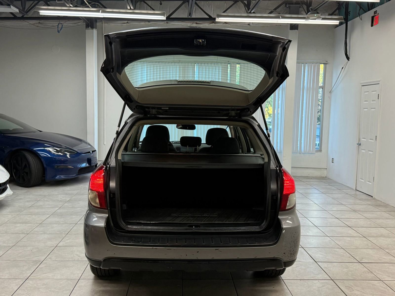 Used 2009 Subaru Outback 2.5i Special Edition image 14