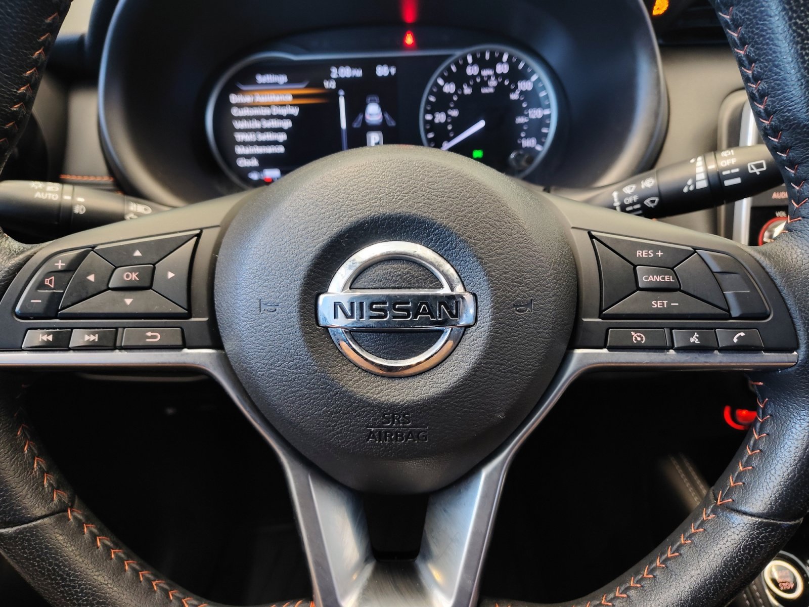 Used 2019 Nissan Kicks SR w/ SR Premium Package FWD image 17