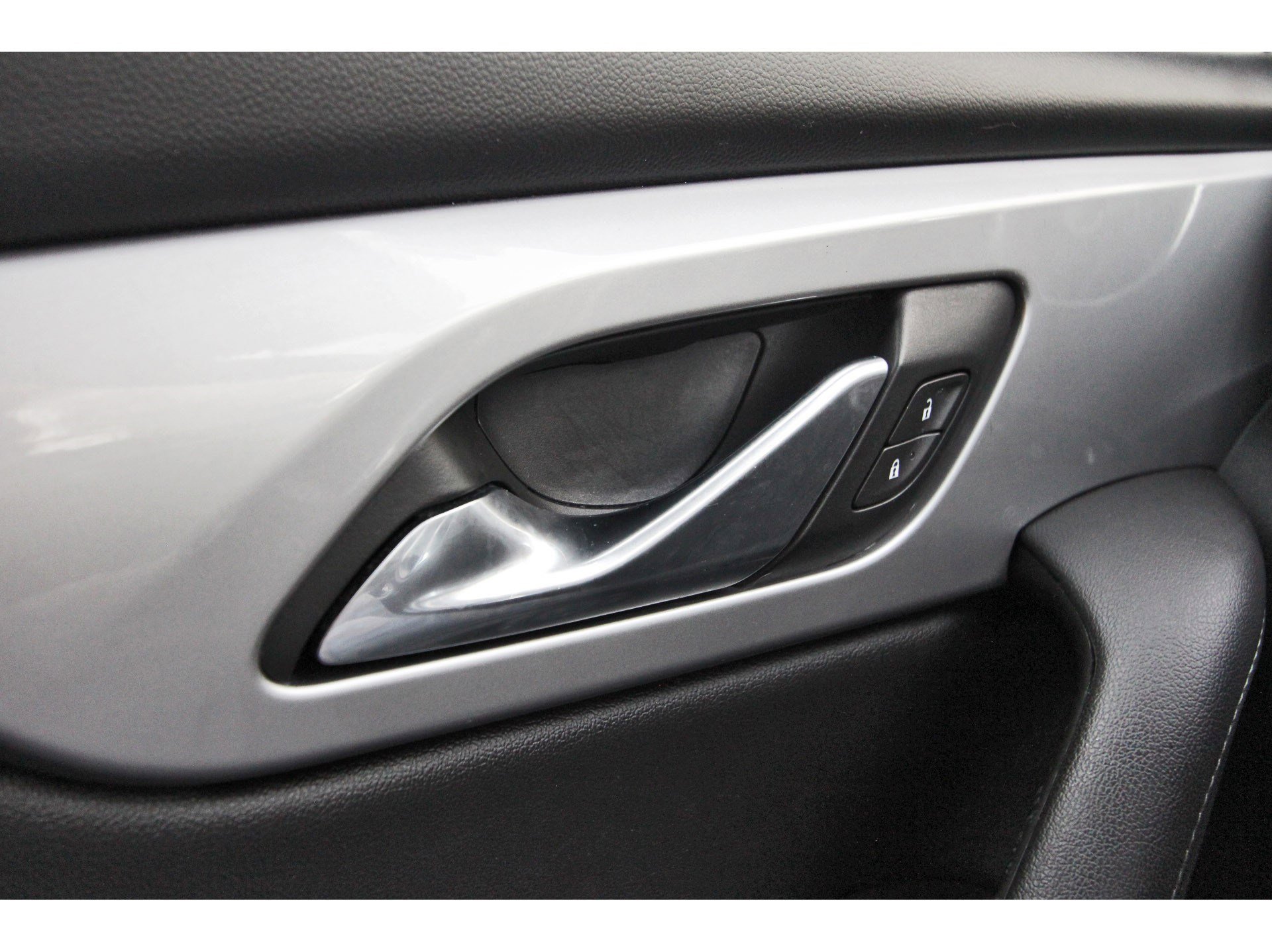 Used 2021 Chevrolet Blazer LT image 22