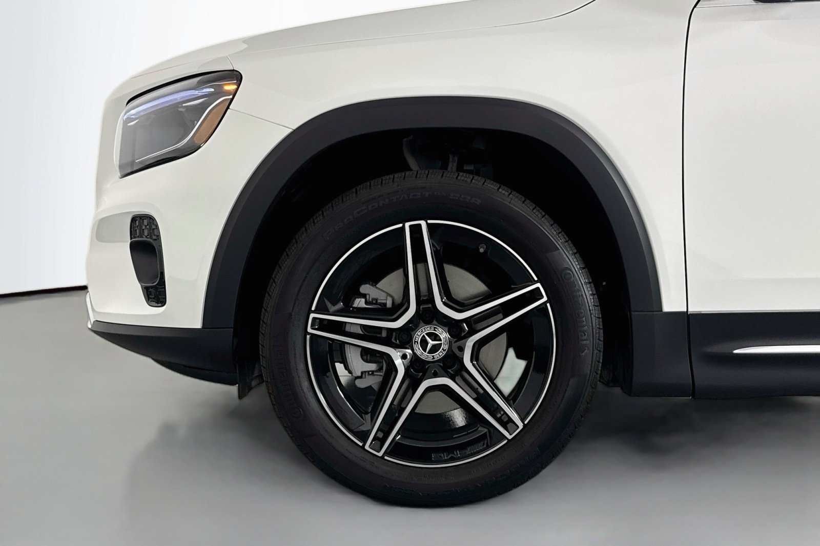 Used 2026 Mercedes-Benz GLB 250 image 10