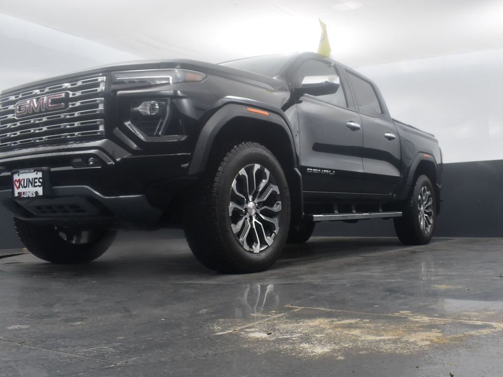 Used 2024 GMC Canyon Denali AWD/4WD image 53