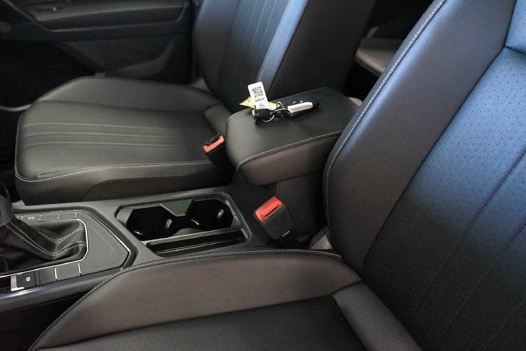Used 2022 Volkswagen Tiguan SE FWD image 27