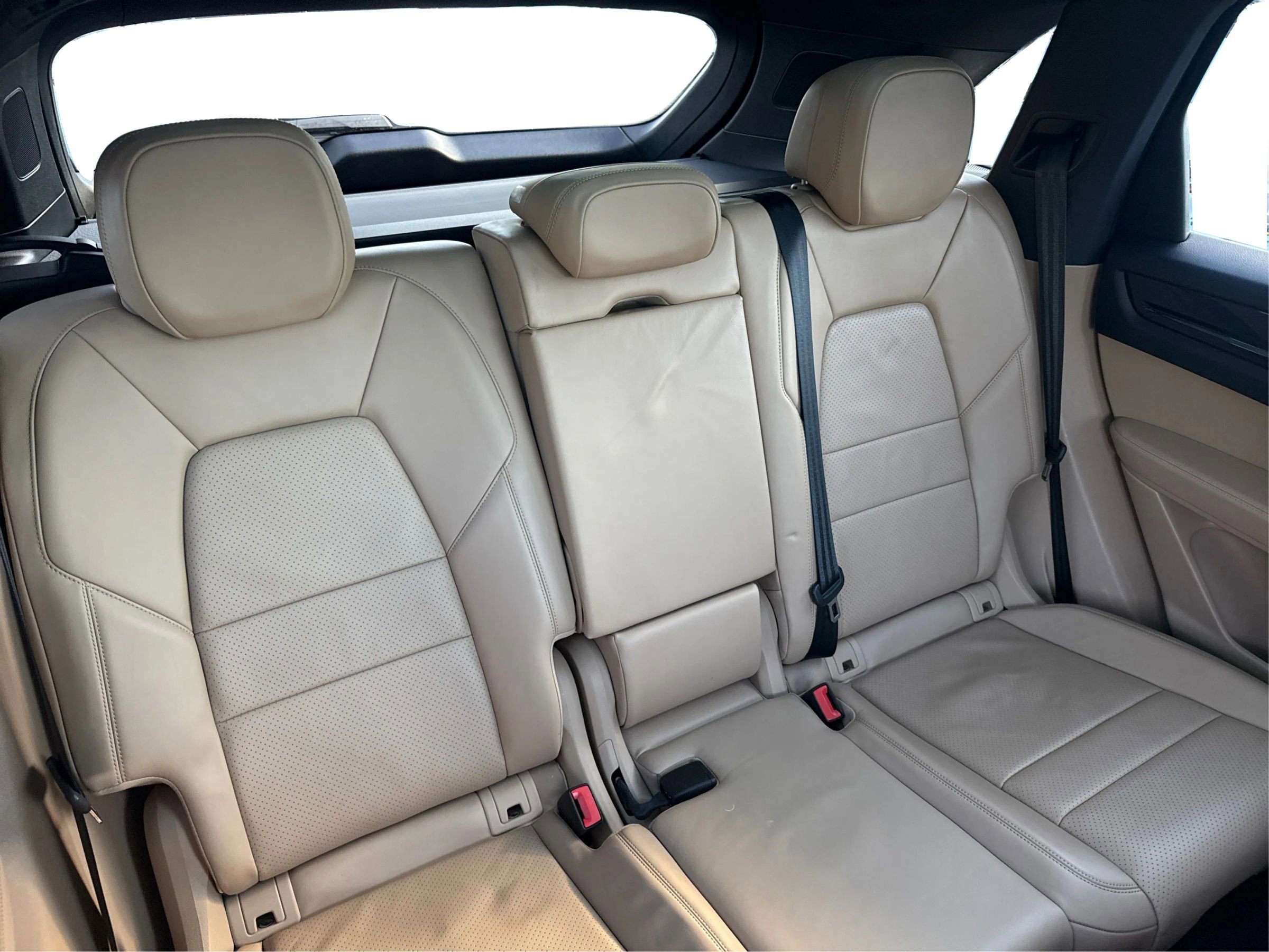 Used 2019 Porsche Cayenne image 13