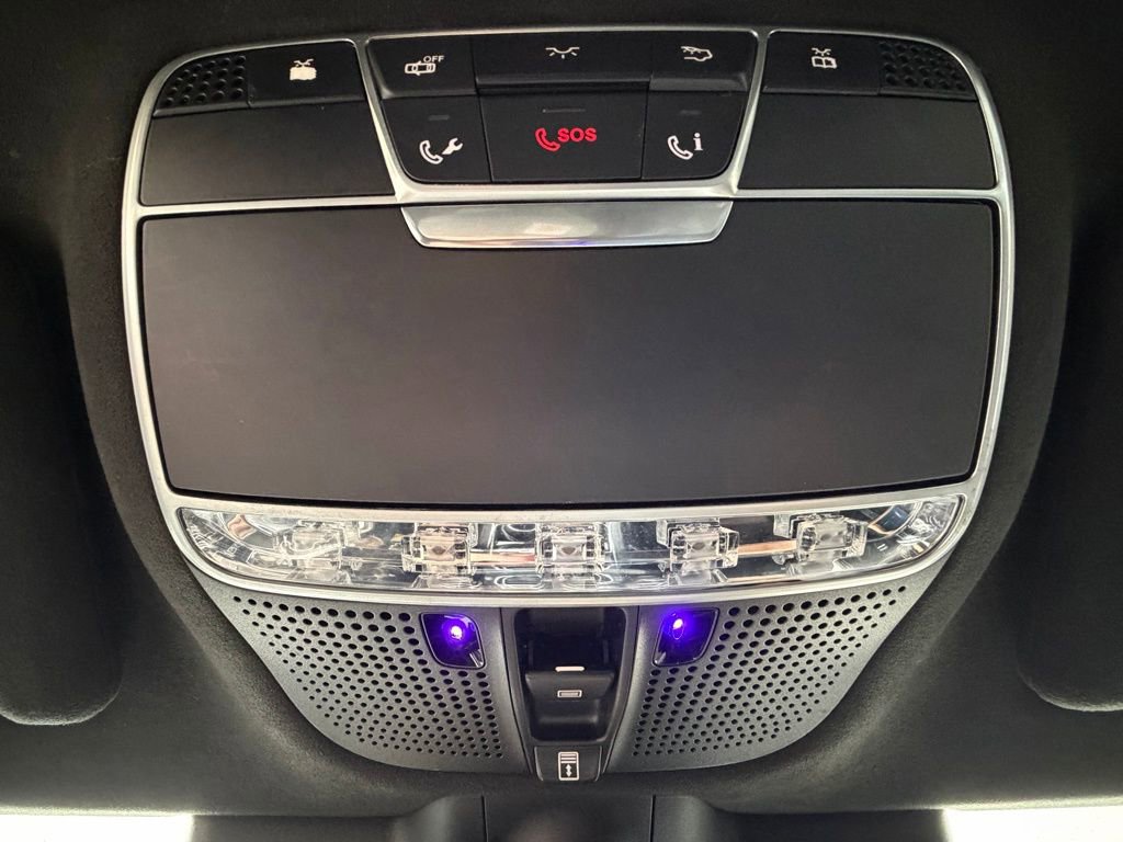 Used 2015 Mercedes-Benz S 550 4MATIC Coupe image 31