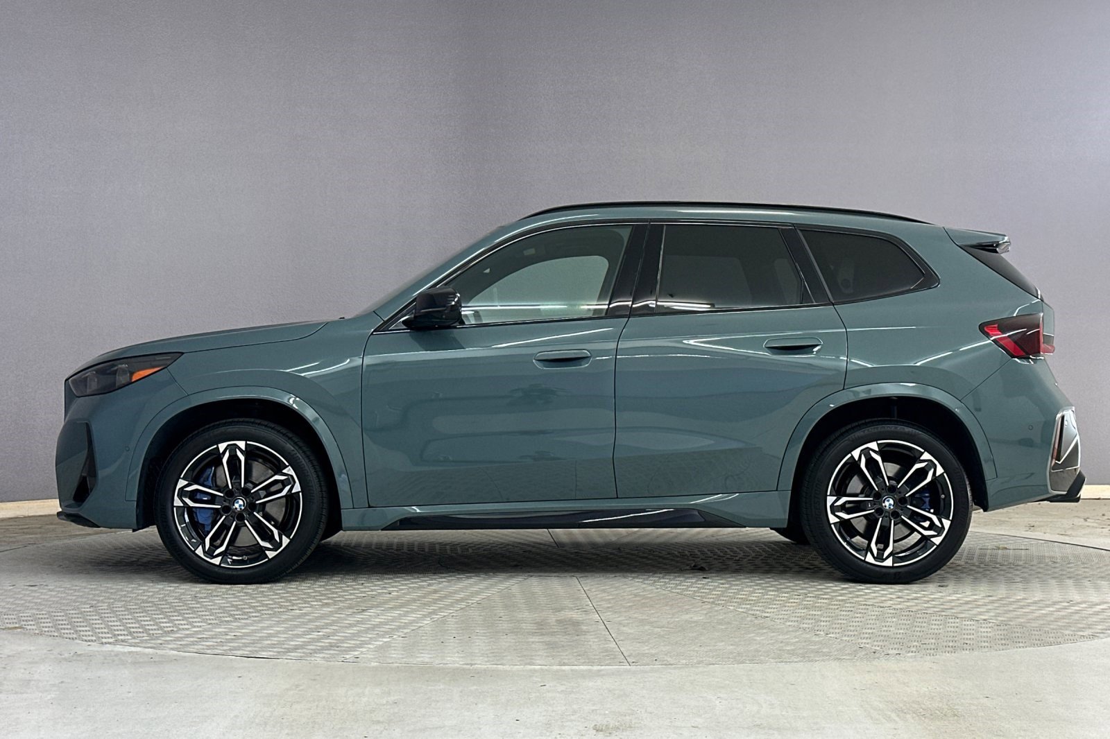 Certified 2025 BMW X1 M35i image 2