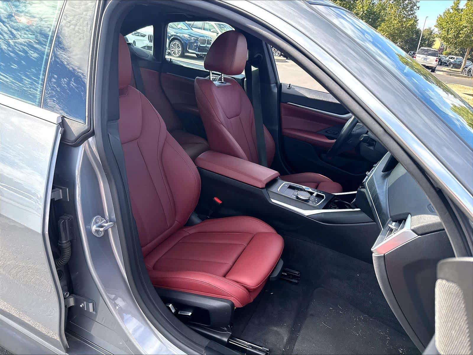 Used 2023 BMW i4 eDrive40 RWD image 29
