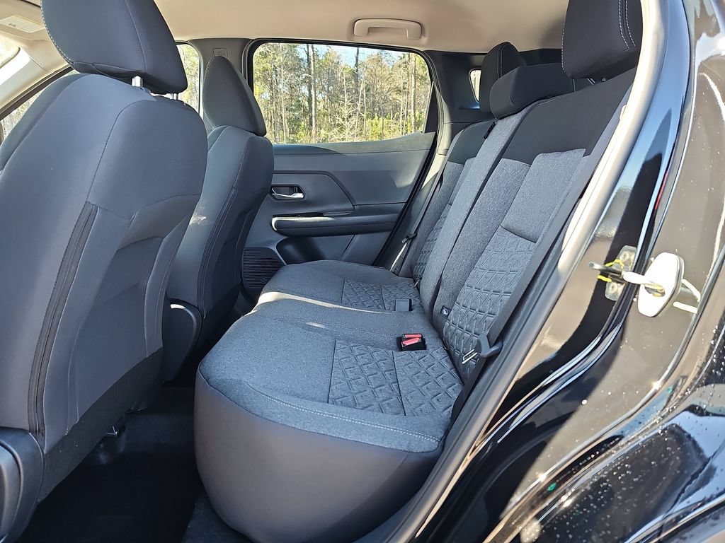 New 2026 Nissan Kicks SV w/ SV Premium Package FWD image 17