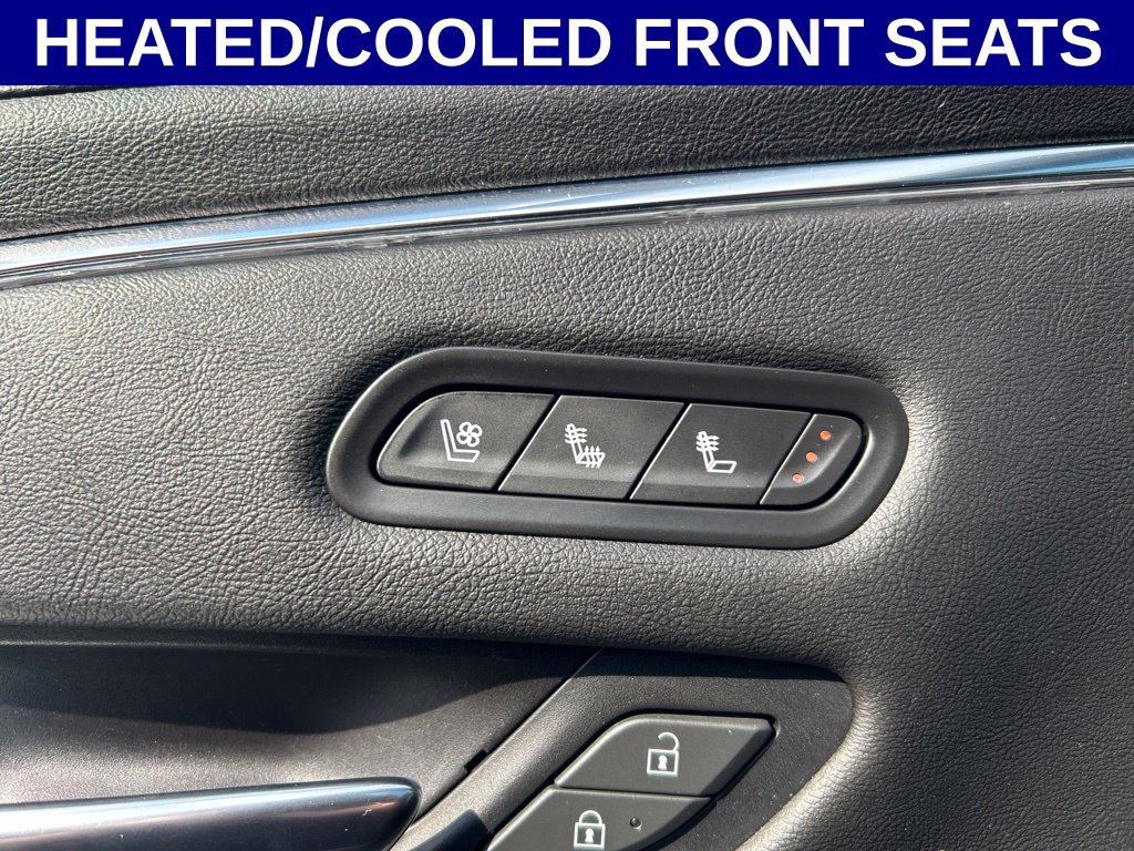 Used 2021 Cadillac Escalade ESV Premium Luxury w/ LPO, Radiant Package AWD/4WD image 8