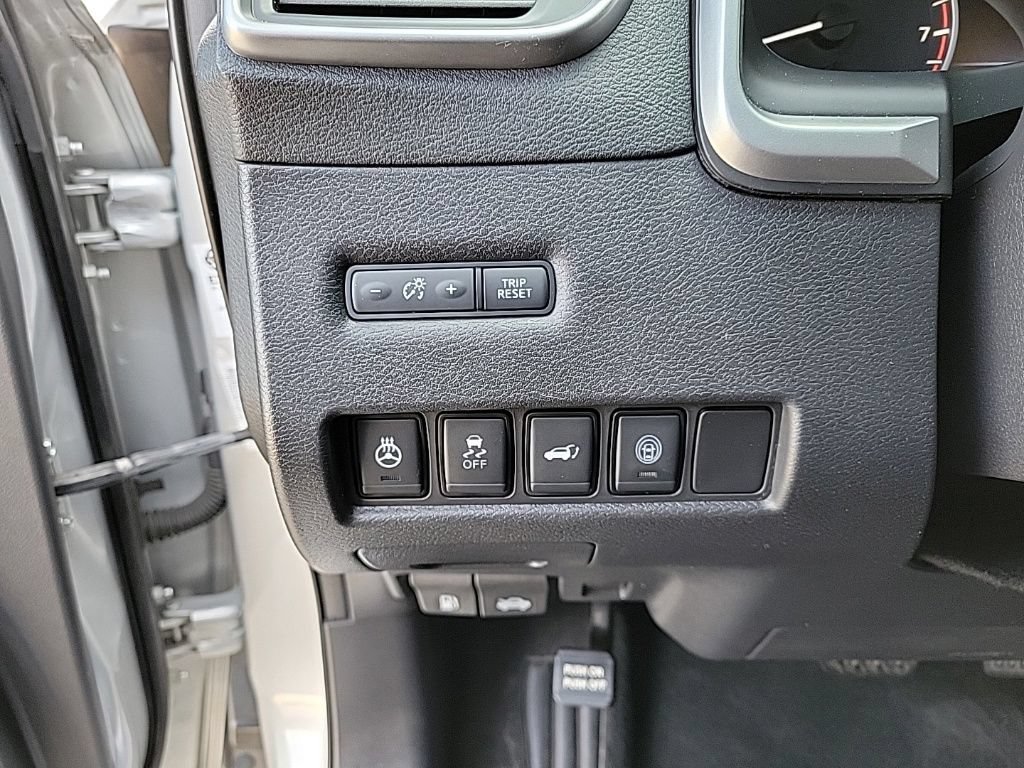 Used 2020 Nissan Murano SL w/ Moonroof Package AWD/4WD image 31