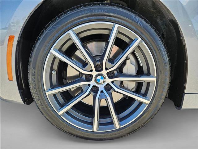 Used 2025 BMW 430i Convertible w/ Premium Package RWD image 21