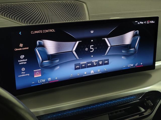 Used 2025 BMW 430i Convertible w/ M Sport Package RWD image 26