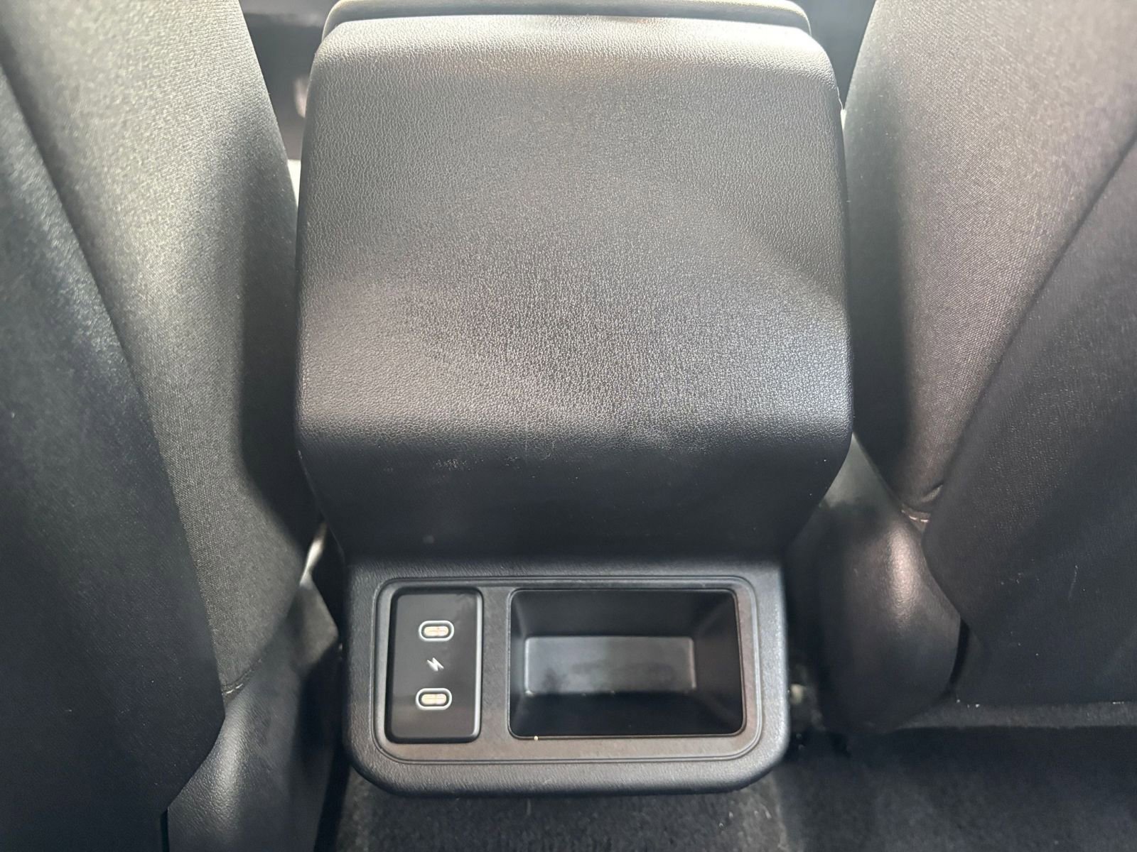 Used 2025 Kia K4 LXS image 22