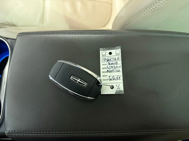 Used 2019 Lincoln Nautilus Reserve image 20