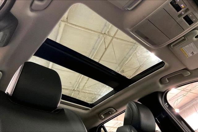 Certified 2025 MAZDA CX-50 AWD 2.5 Hybrid w/ Premium Pkg image 22