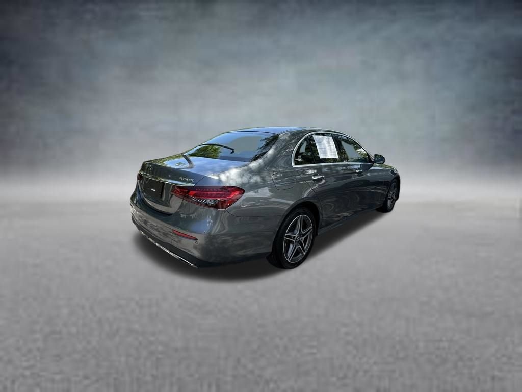 Used 2023 Mercedes-Benz E 350 4MATIC Sedan image 7