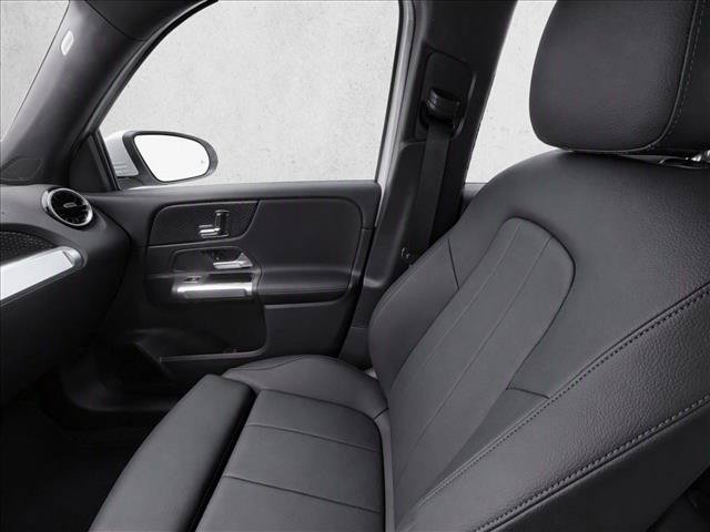Used 2026 Mercedes-Benz GLB 250 image 25
