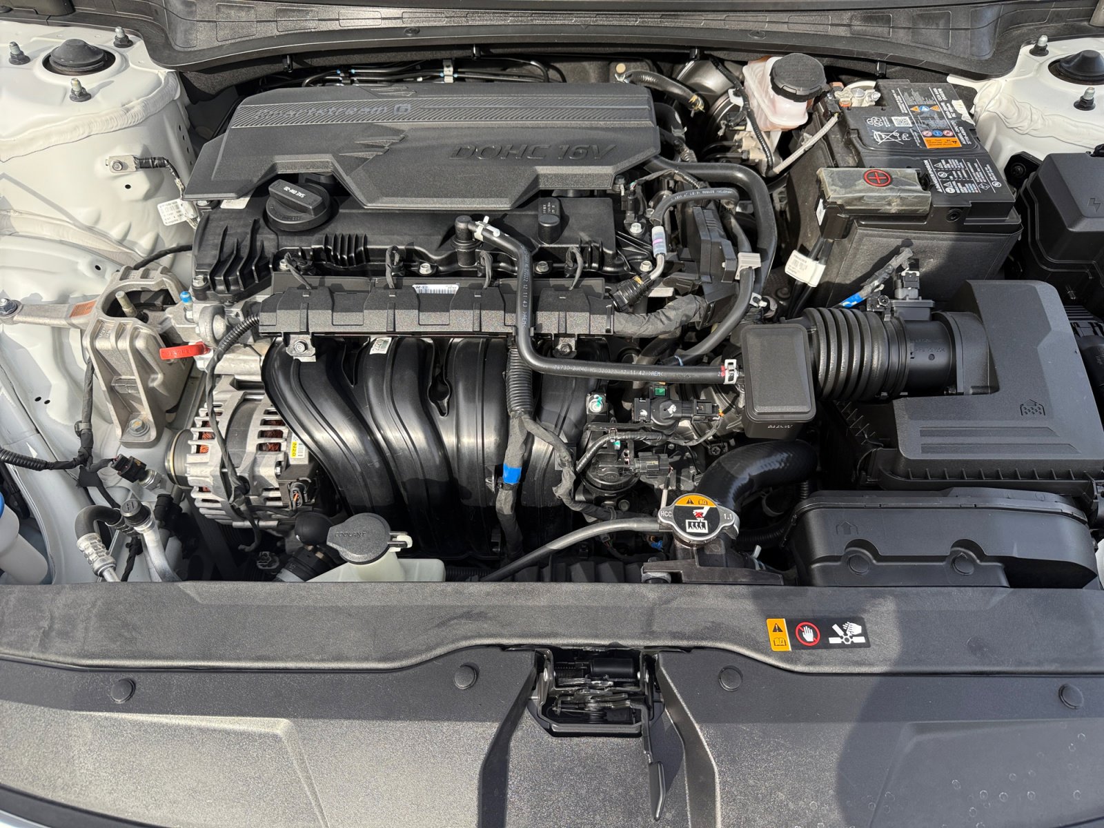 Certified 2023 Hyundai Elantra SEL image 20