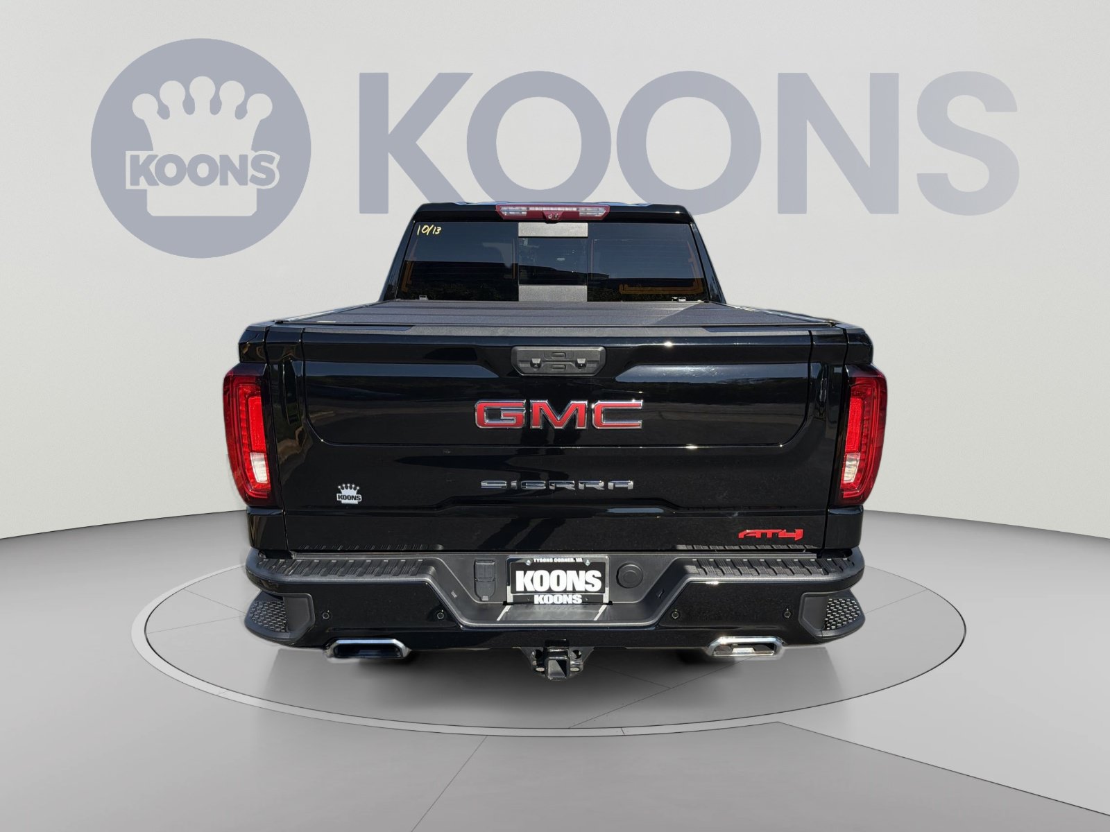 Used 2024 GMC Sierra 1500 AT4 w/ Technology Package AWD/4WD image 26