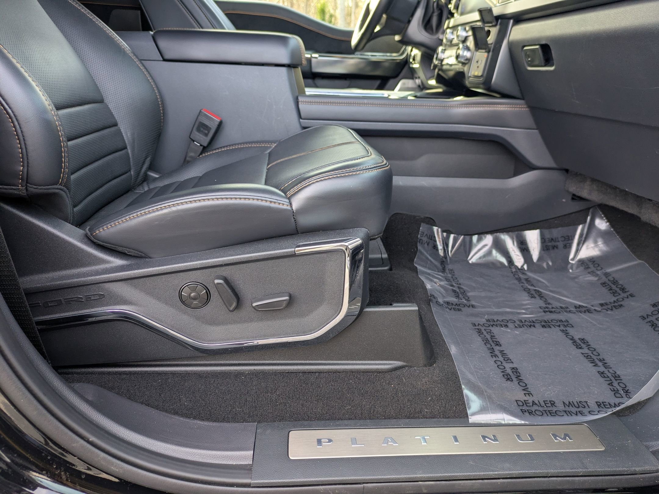 Certified 2024 Ford F250 Platinum image 41