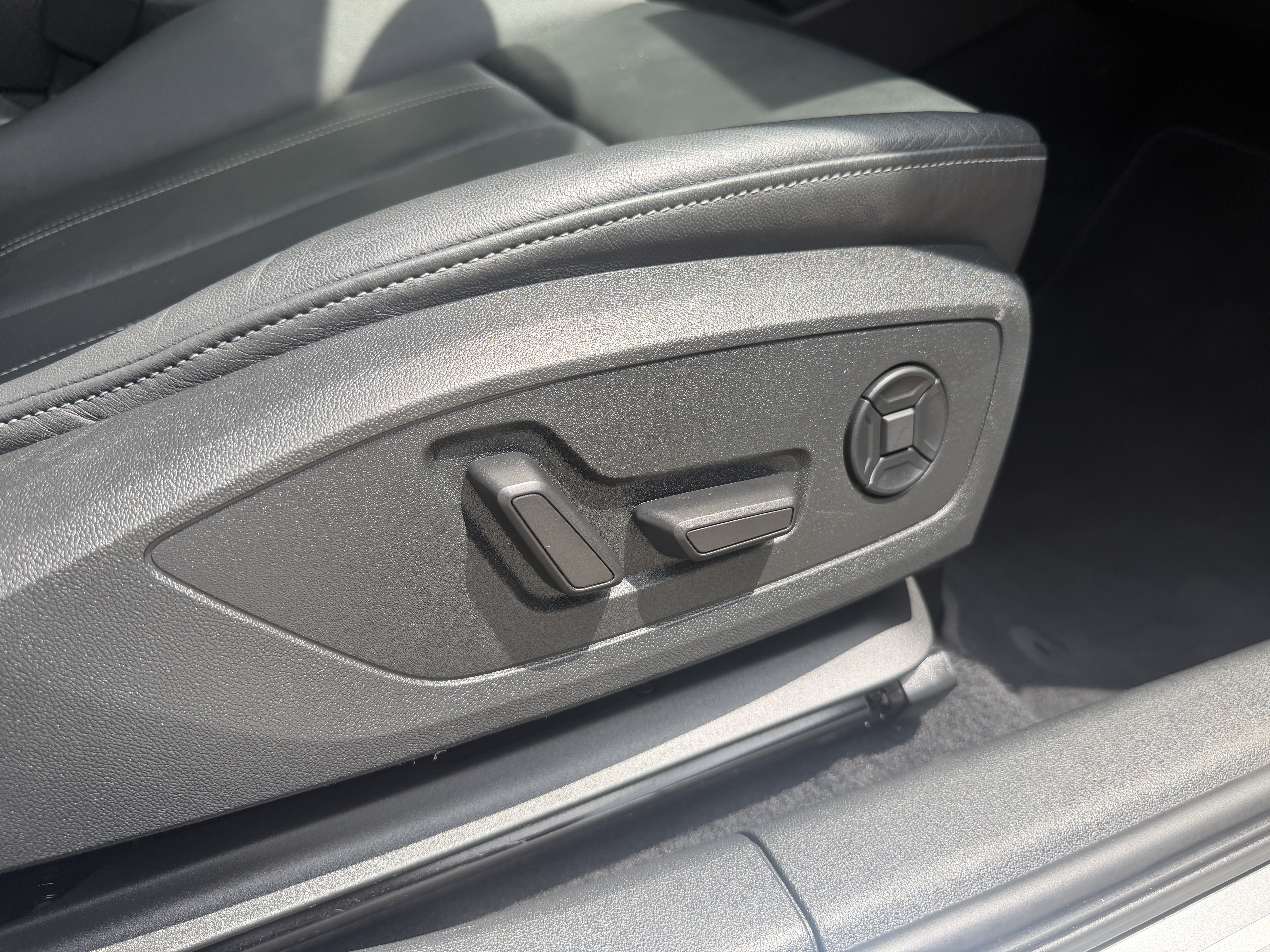 Used 2022 Audi A3 2.0T Premium FWD image 21