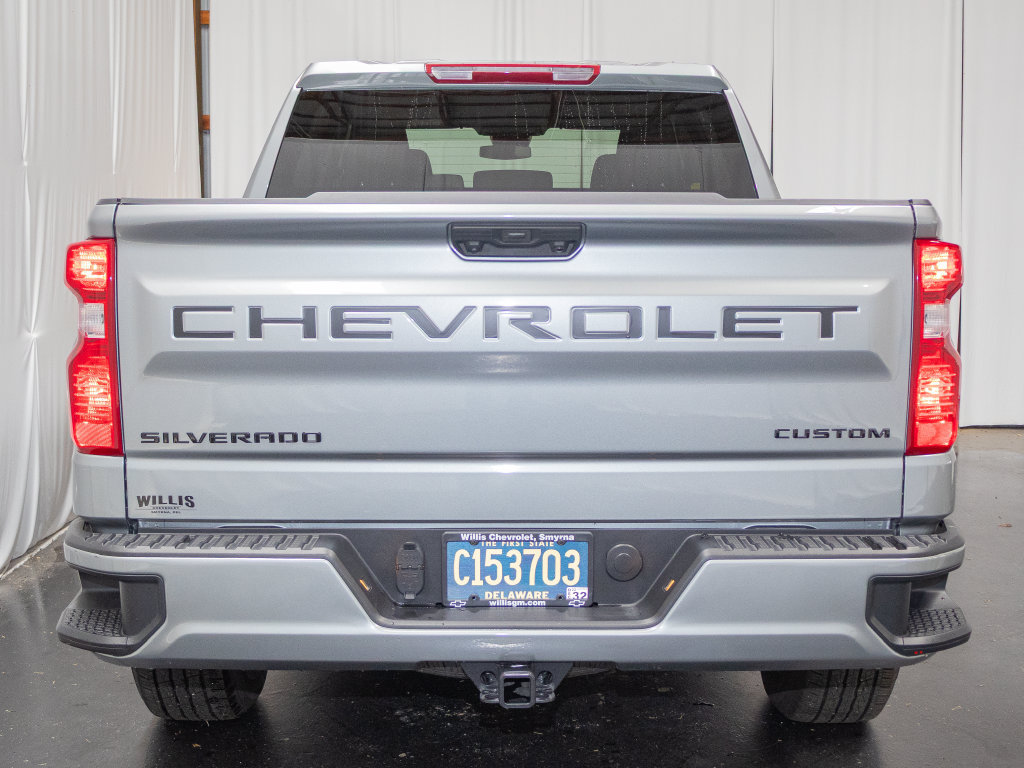 Used 2026 Chevrolet Silverado 1500 Custom w/ LPO, Dark Essentials Package AWD/4WD image 2