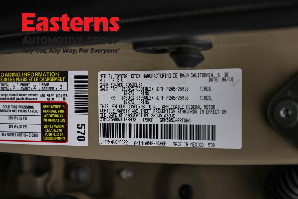 Used 2018 Toyota Tacoma SR5 AWD/4WD image 32