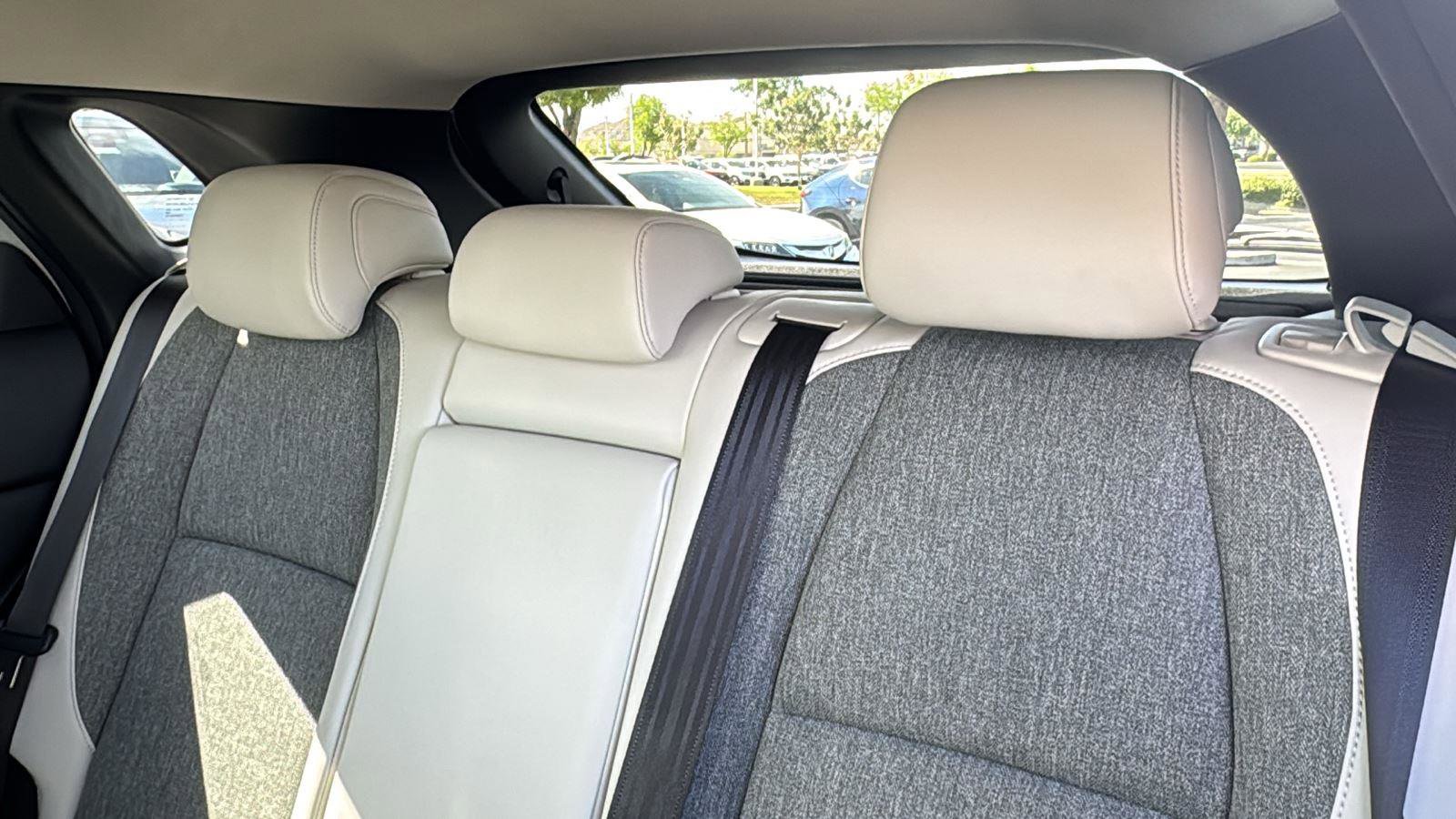 New 2026 MAZDA CX-30 Aire Edition image 23