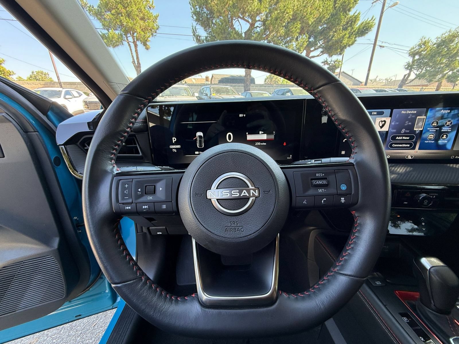 Used 2026 Nissan Kicks SR FWD image 25