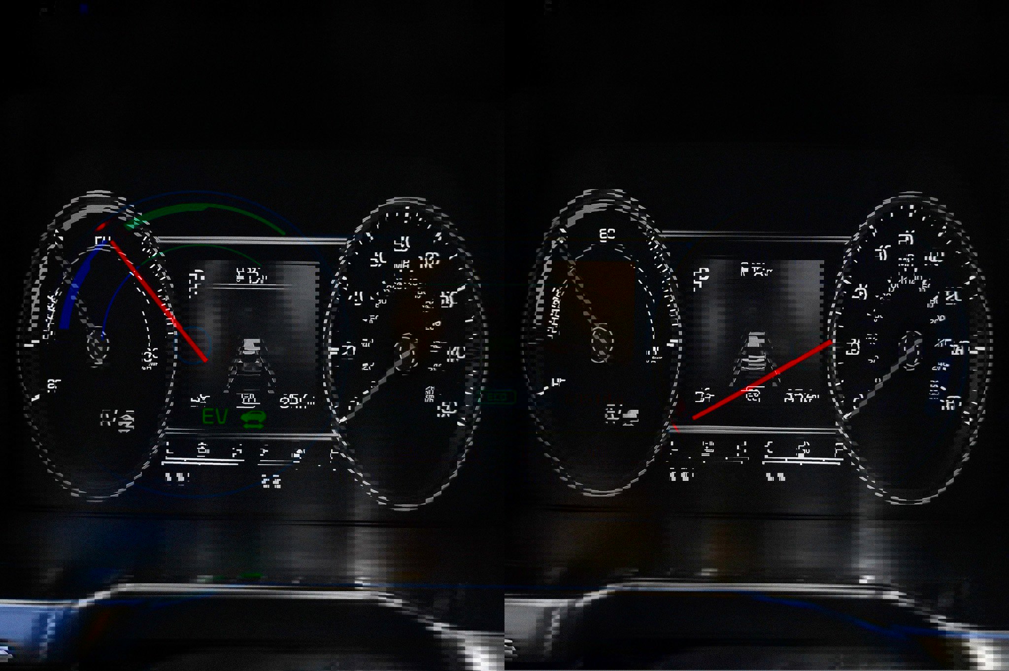 Used 2022 Kia Sorento EX w/ Panoramic Sunroof Package image 43