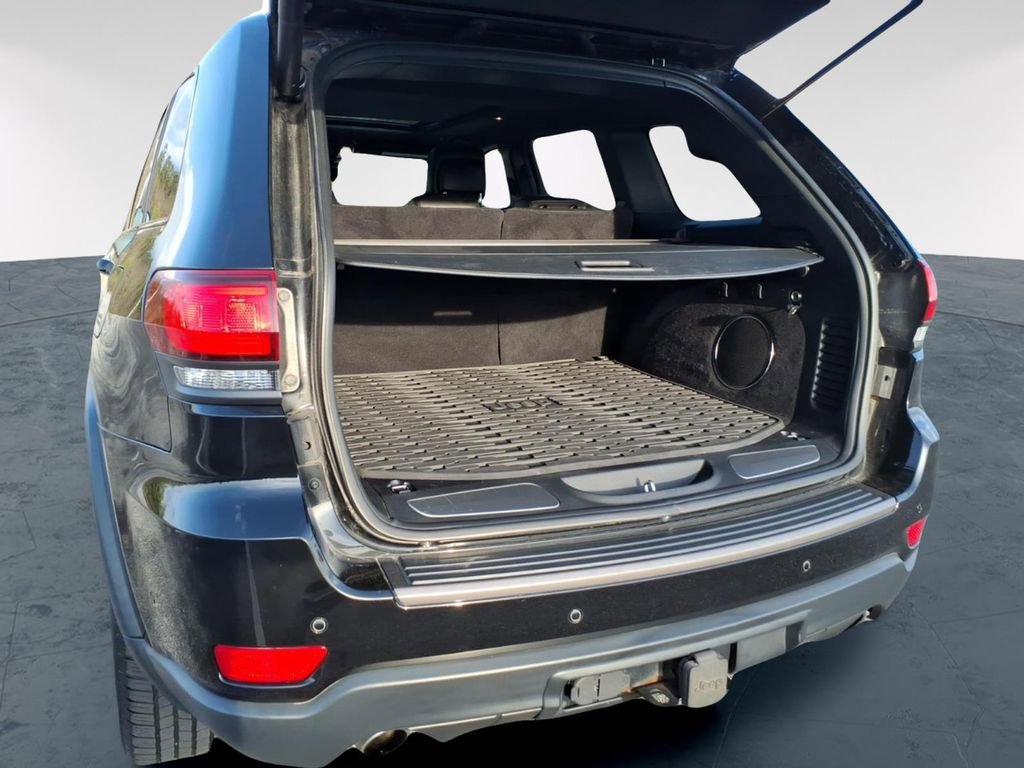 Used 2020 Jeep Grand Cherokee Trailhawk w/ Trailhawk Luxury Group image 9